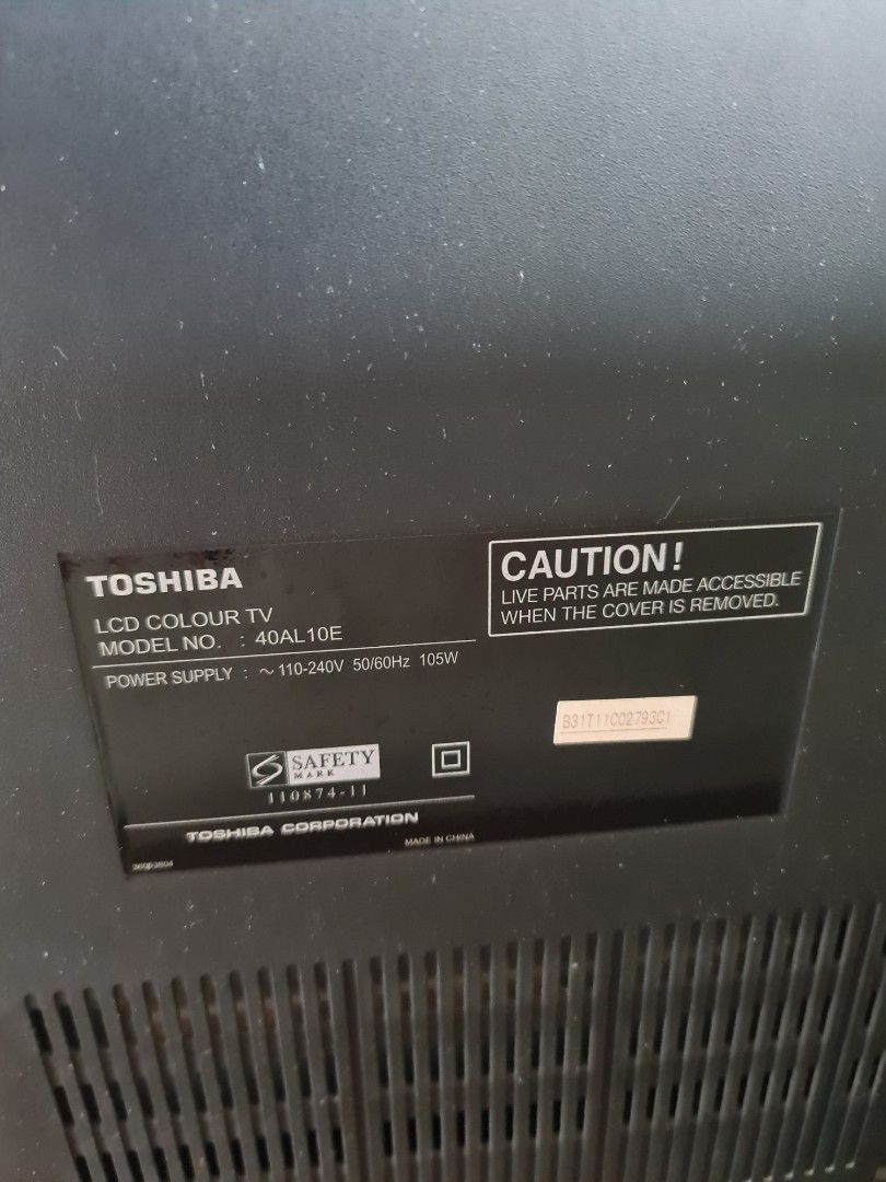 Toshiba 40 inch lcd tv, TV & Home Appliances, TV & Entertainment, TV on ...