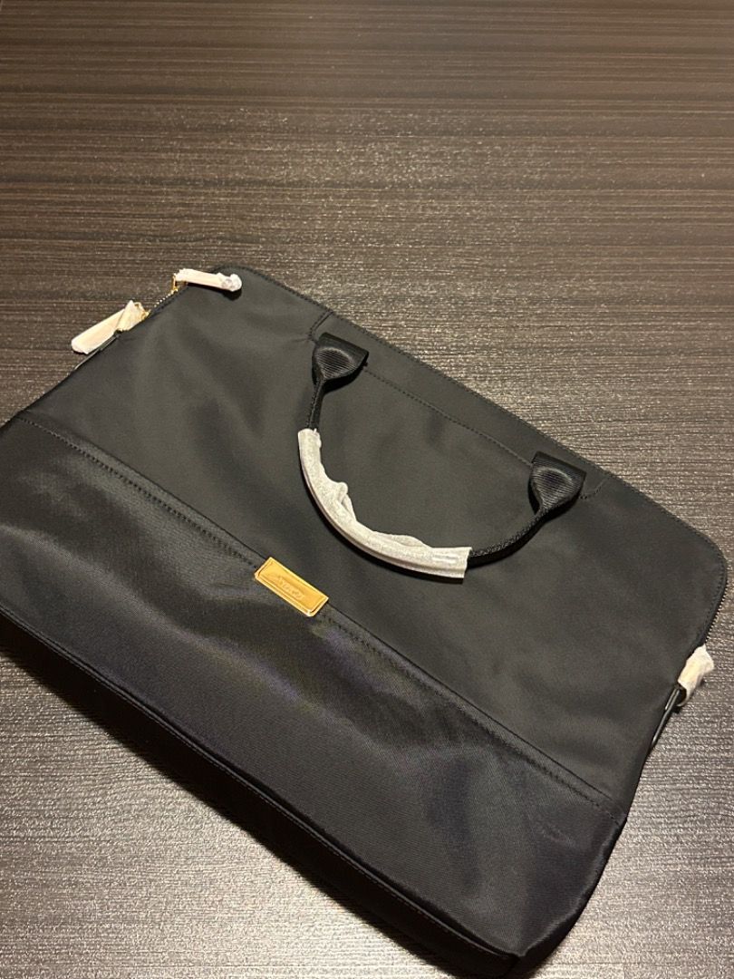 Tumi Ladies Laptop Bag, Computers & Tech, Parts & Accessories, Laptop