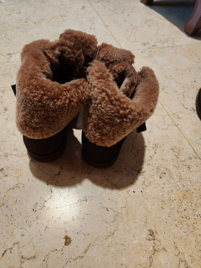 UGG boots sheep fur Size AU6 Women s Fashion Footwear Boots