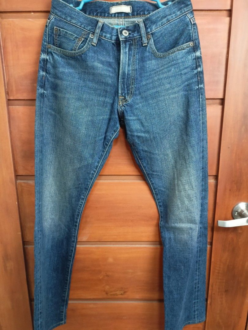 Uniqlo maong pants, Men's Fashion, Bottoms, Jeans on Carousell