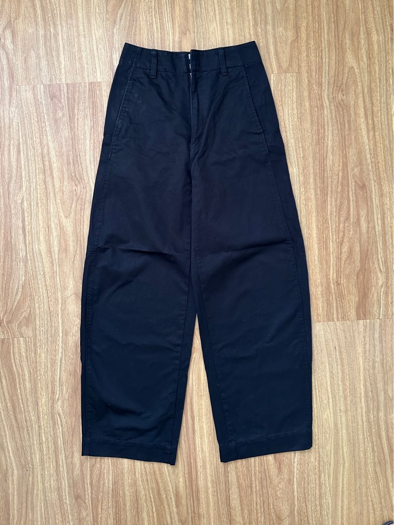 Uniqlo U Wide Fit Curved Pants in Black, Women's Fashion, Bottoms ...