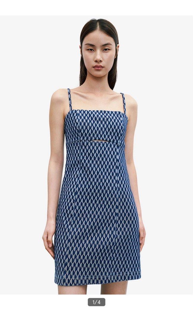 urban revivo denim dress Its an haul!!!! Not gonna lie its probably my favorite to date!!!! A is always gonna get me right and my hobbit princess dress just took it over the edge for me!!! Which Fabric 91% Cotton 8% Polyester 1% Elastane Thickness Medium Tips Urban Revivo Mini Denim Dress