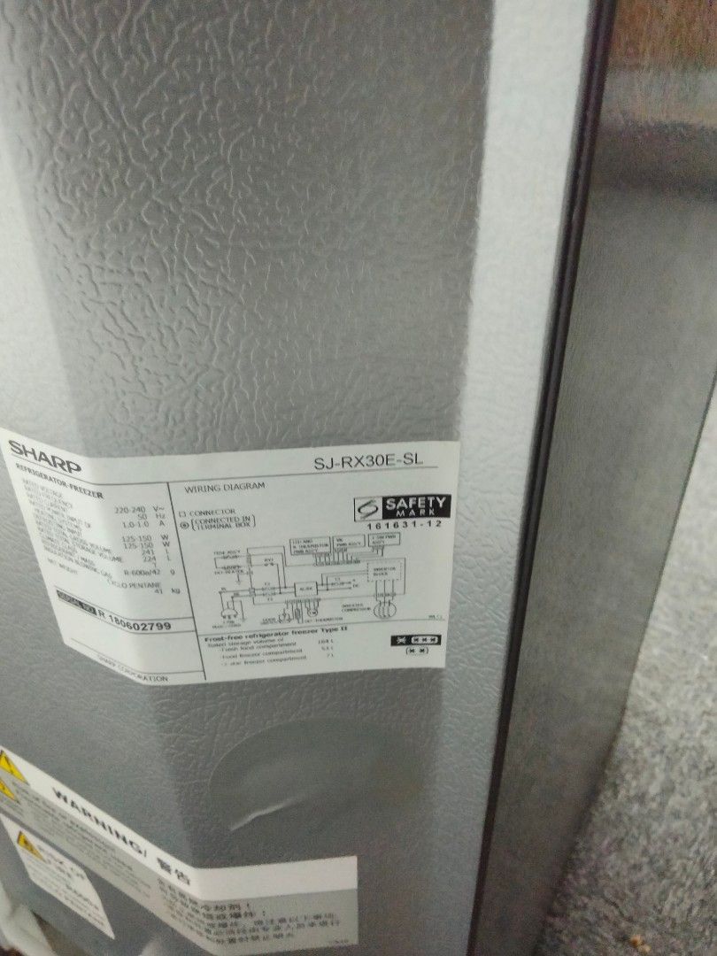 Used Fridge for selling working good condition and we will free