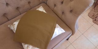 (Kategori: ) berada di . Dikirim oleh lemariKu (ID iklan 1207194946, Gambar 1). Deskripsi: .