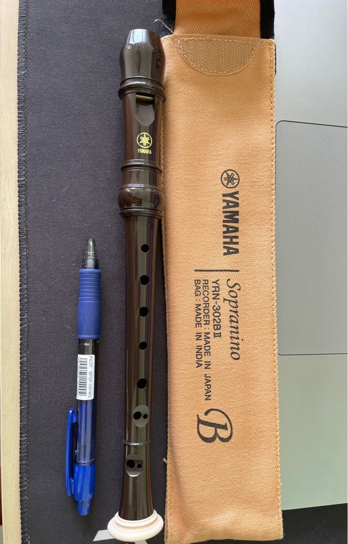 Yamaha recorder, Hobbies & Toys, Music & Media, Musical Instruments on