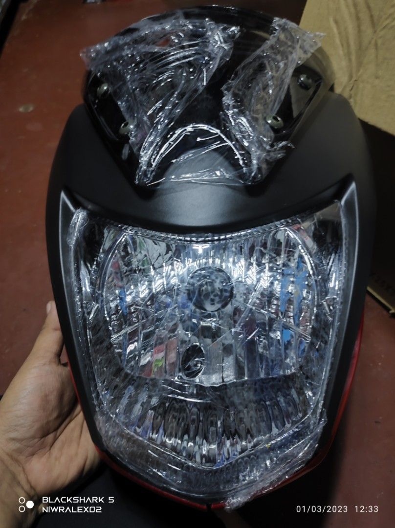 Yamaha sz rr cheap headlight visor price