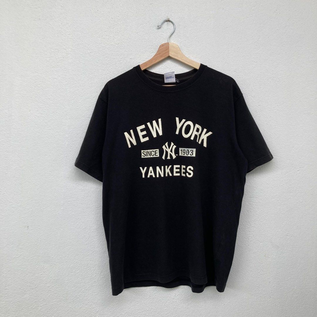 New York Yankees MLB tag, Men's Fashion, Tops & Sets, Tshirts & Polo Shirts  on Carousell