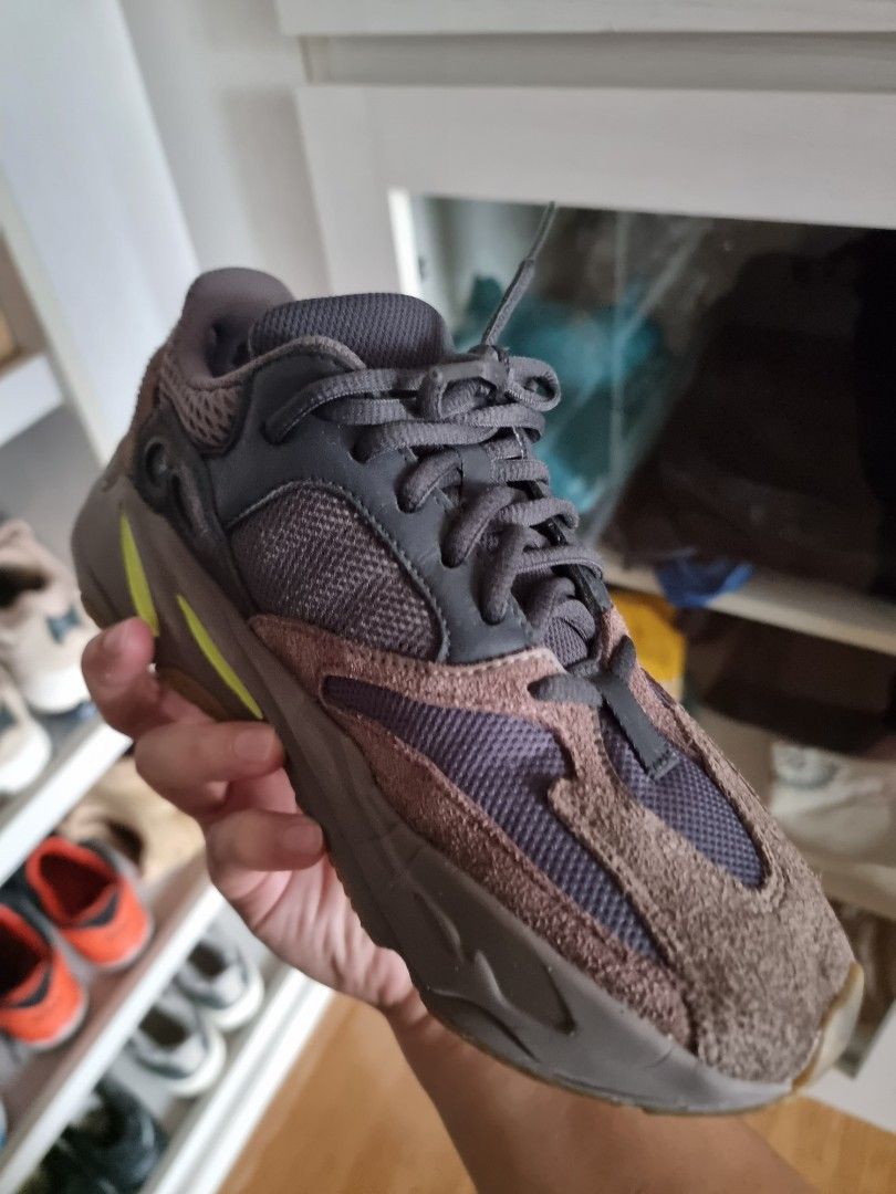 Fake yeezy 700 mauve shop