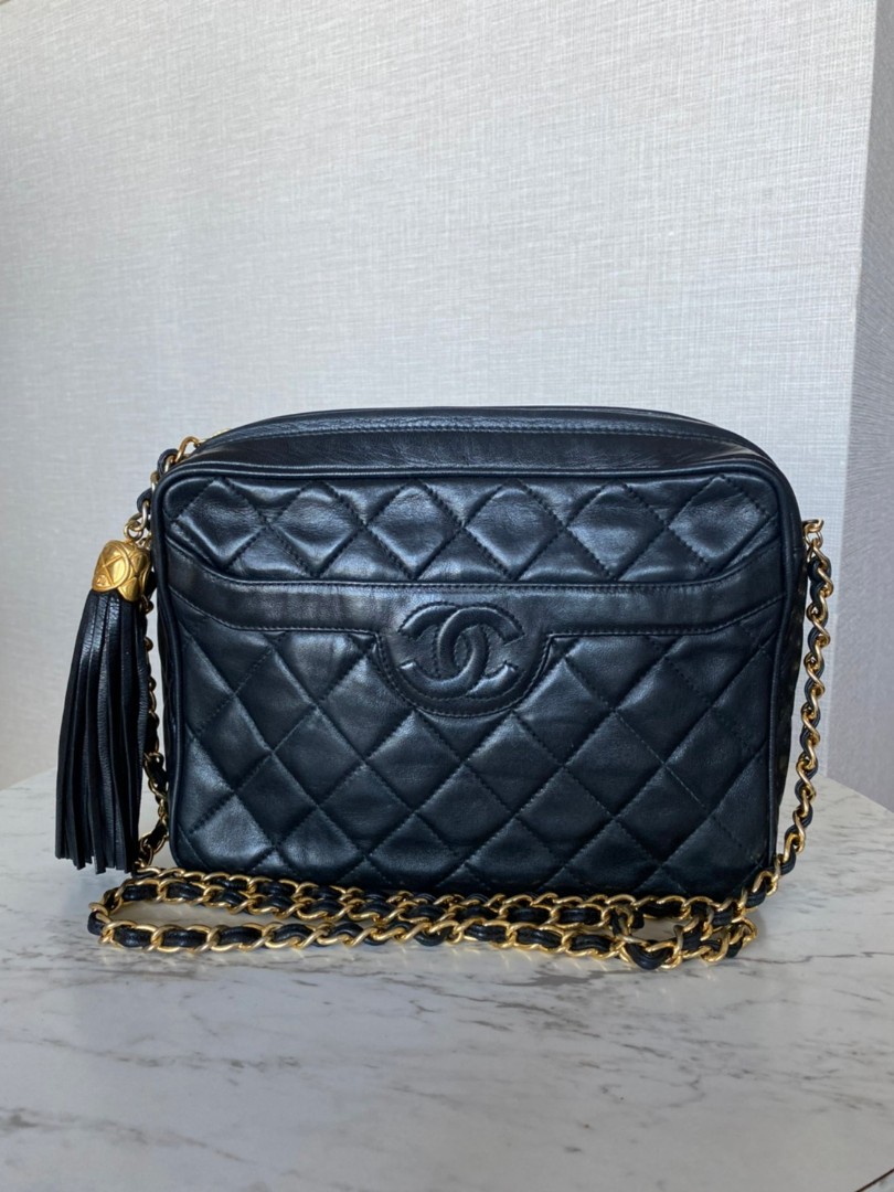🎆2023 SALE!🎆 AUTH. CHANEL VINTAGE SMALL CAMERA BAG, Luxury, Bags &  Wallets on Carousell