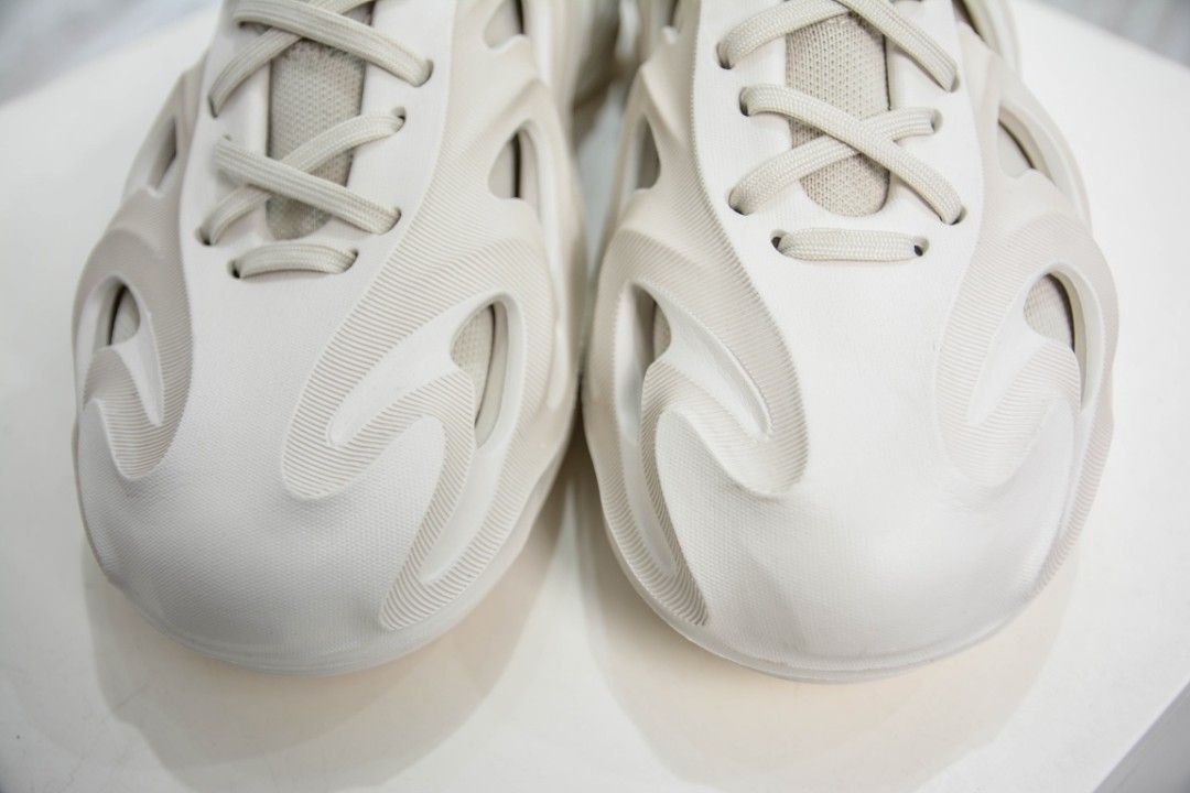 Adidas Originals AdiFOM Q “Off White” (W)(2022) GY4455, Women's Fashion,  Footwear, Sneakers on Carousell
