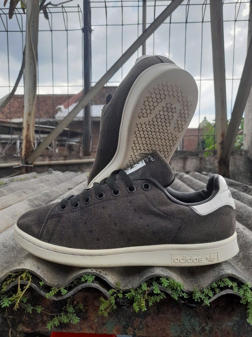 Stan smith black denim top