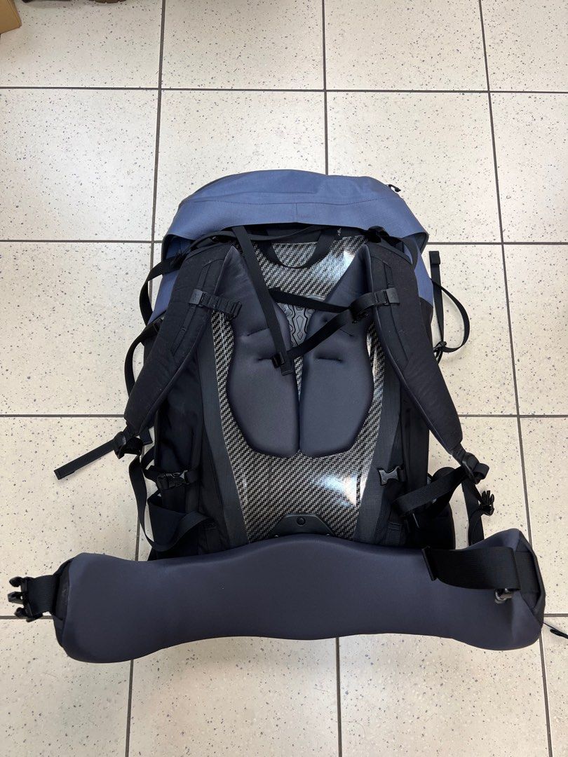Arc teryx Bora AR 61 Carousell