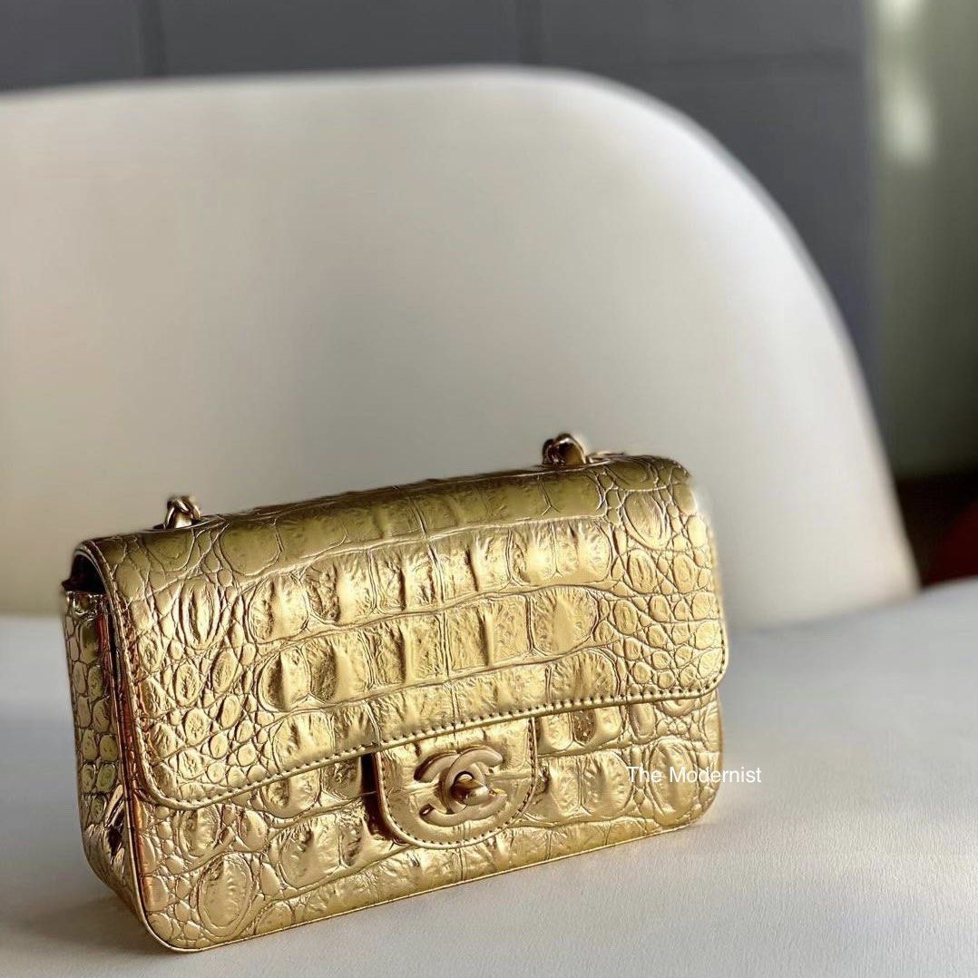 Chanel gold 2025 croc embossed