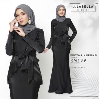 (Category: ) located in . Submitted by clearwardrobe94 (Listing ID 1212308500, Image 1). Description: .
