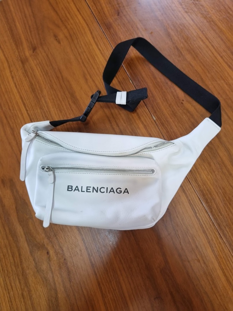 Balenciaga Belt Bag leather Pouch Men s Fashion Bags Belt bags