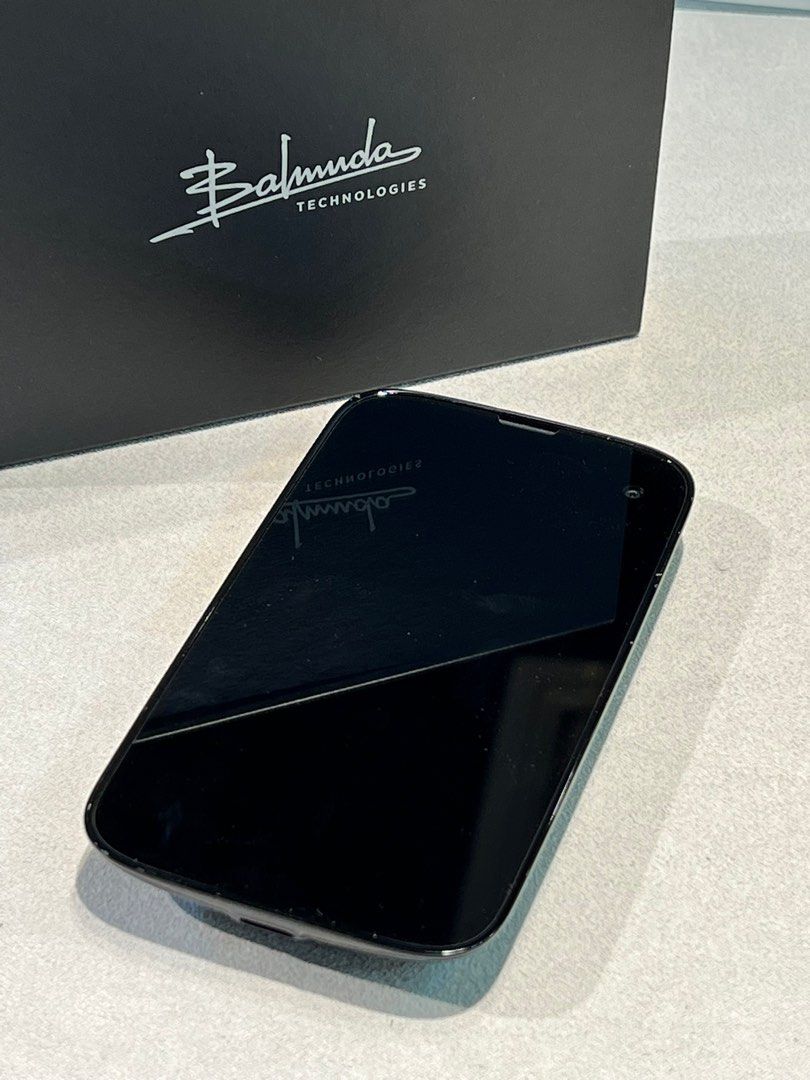 Balmuda phone Softbank 日本製黒色90%new fullset, 手提電話, 手機