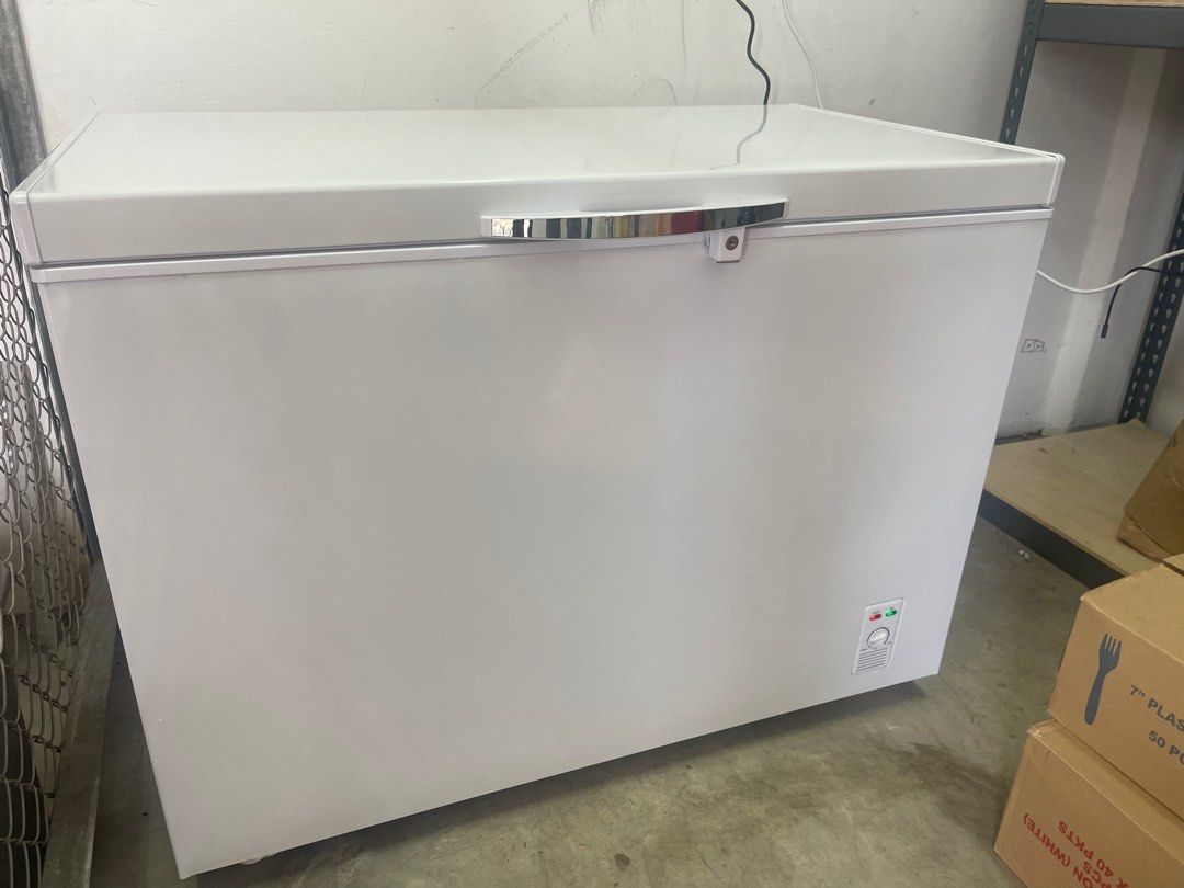 Brand new 300l chest freezer view ), TV & Home Appliances