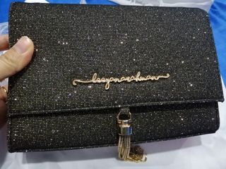 (Category: ) located in . Submitted by fianzaboutique (Listing ID 1212332023, Image 1). Description: .