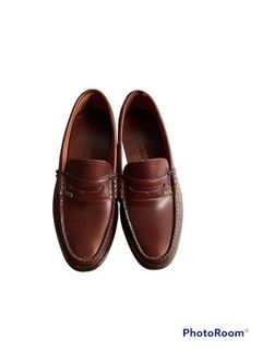 Clarks loafer