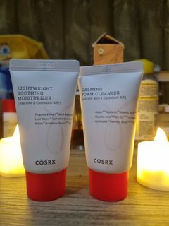 COSRX LIGHTWEIGHT SOOTHING MOISTURIZER DAN CALMING FOAM CLEANSER