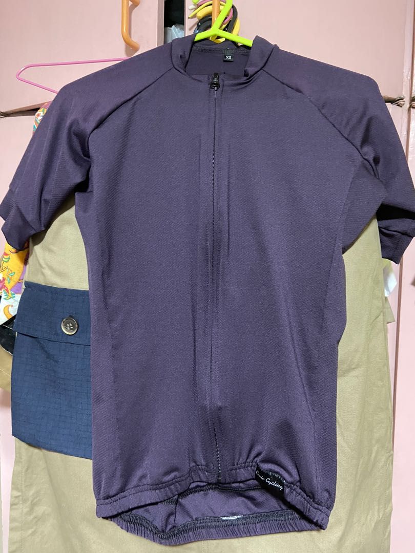 Cycling jersey (Category: Activewear) located in Paranaque City. Submitted by ctchuchi (Listing ID 1212357850, Image 2). Description: Dark purple cycling jersey unisex Like new, used once Rfs: unloading.