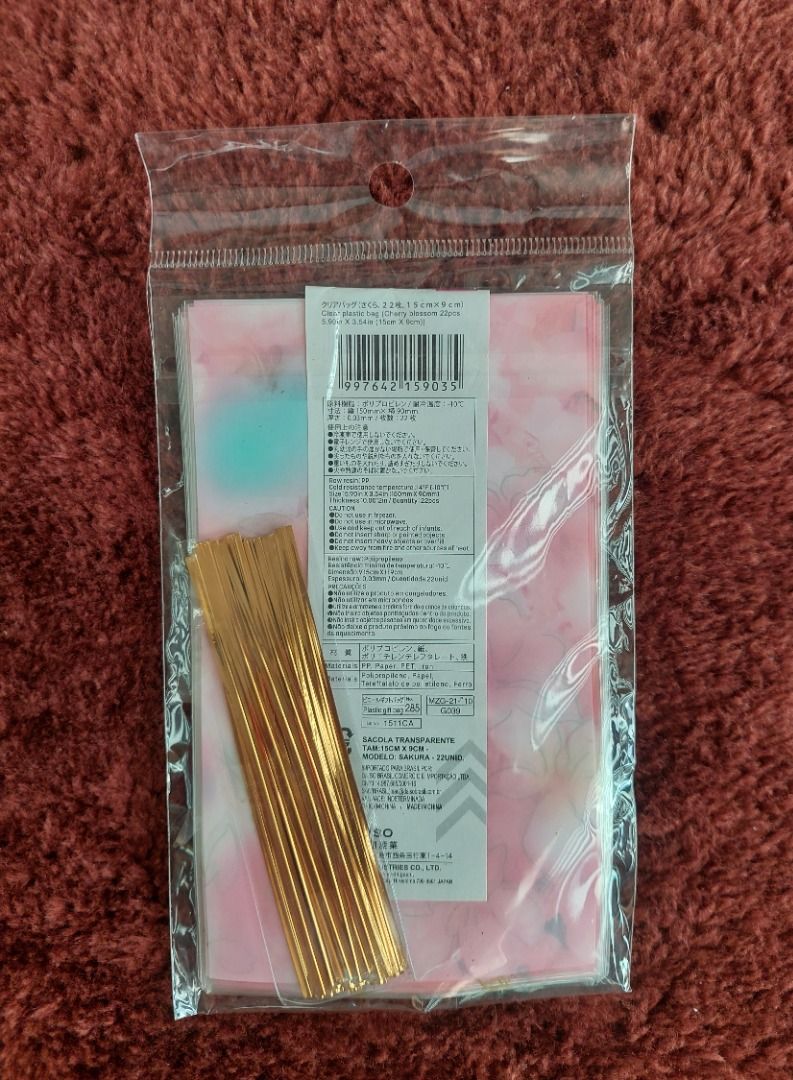 Daiso Clear Plastic Bag, 22pcs, Furniture & Home Living, Kitchenware