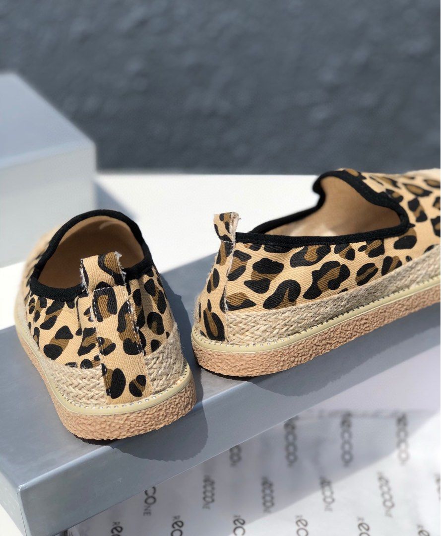 ecco espadrilles