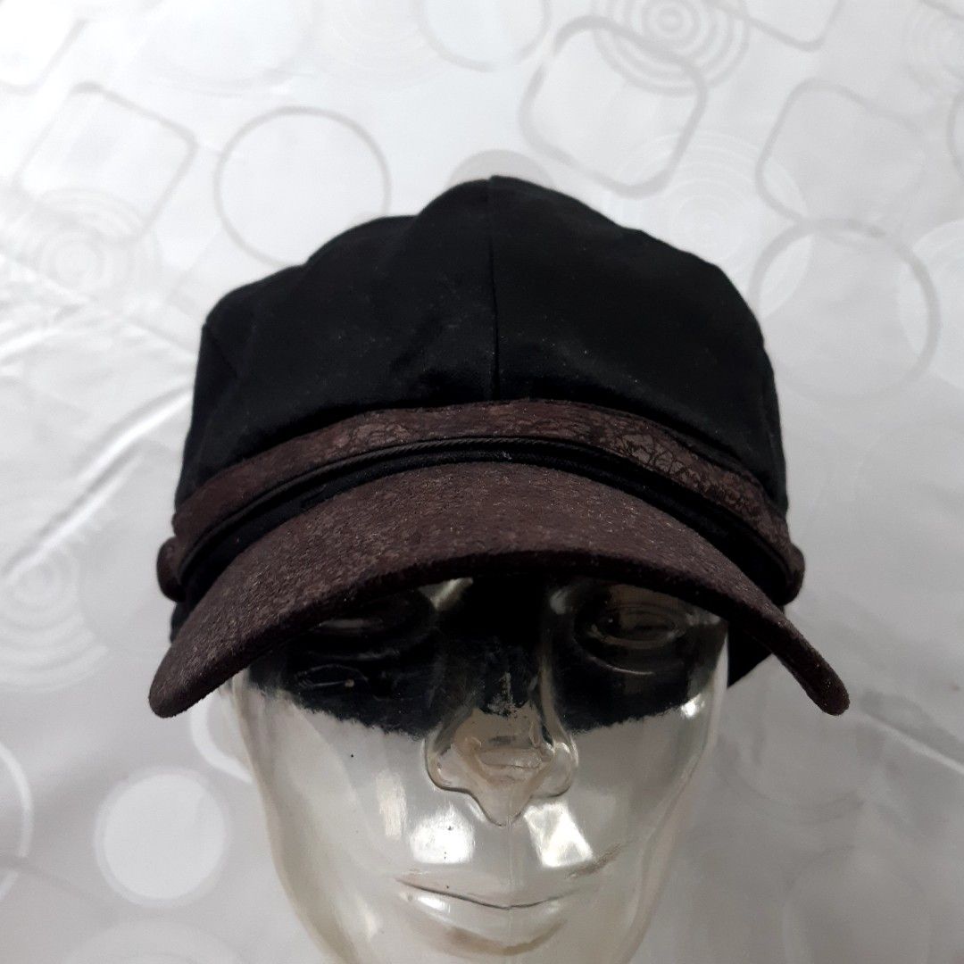 Models Berret Hat, Women's Fashion, Watches & Hats & Beanies on