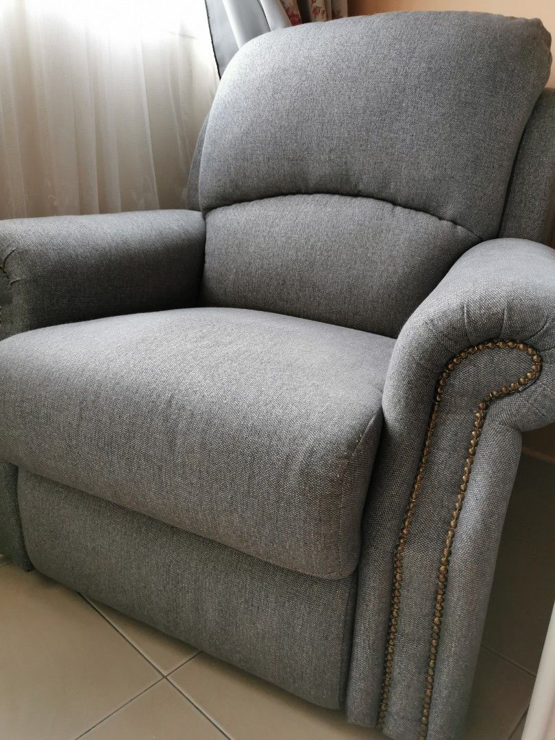 Fella design recliner best sale chair