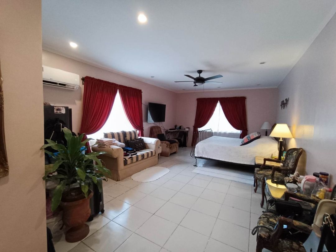 FLOOD FREE 5 bedroom house and lot for sale in Cainta Brookside Hills