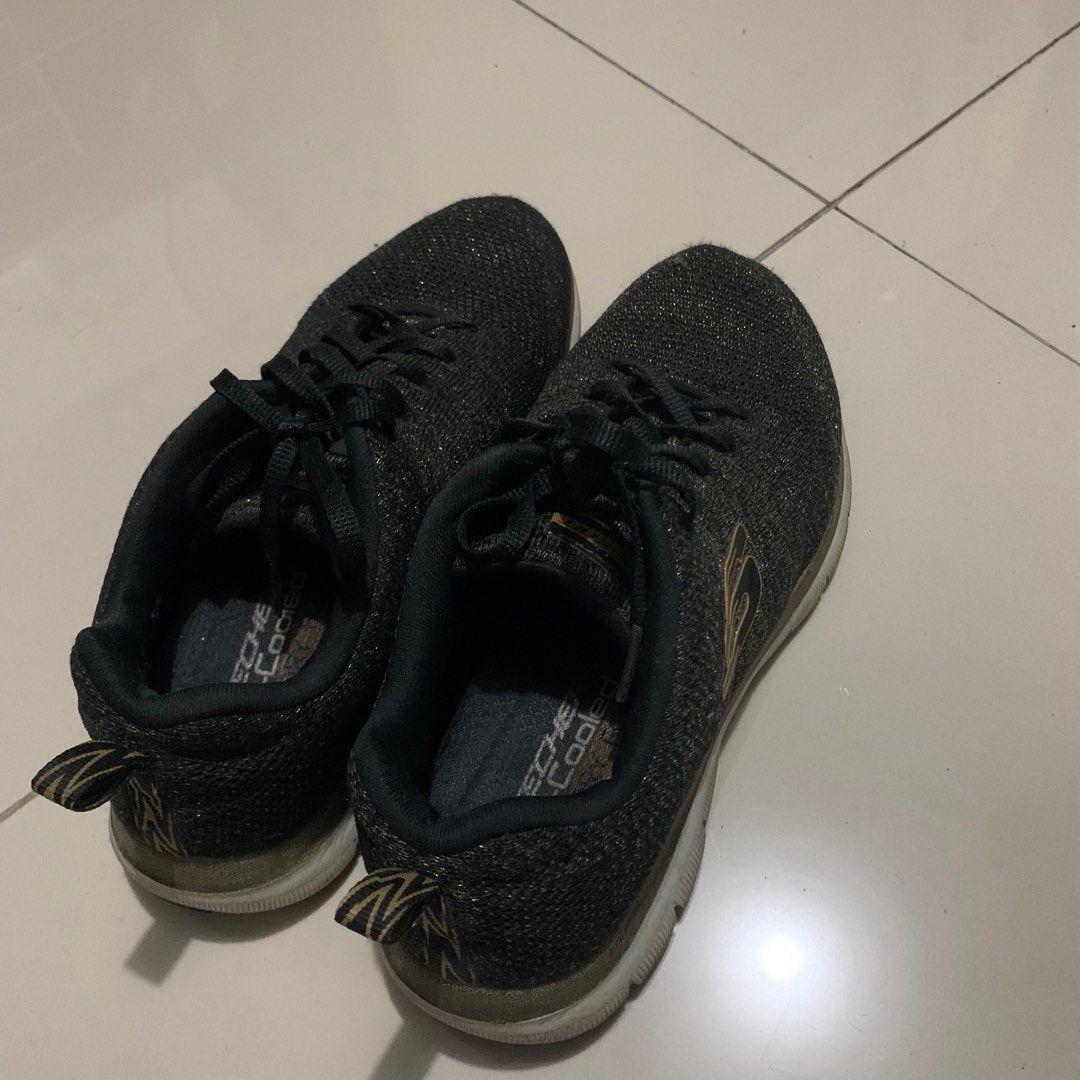 Gold Glitter Skechers, Women's Fashion, Footwear, Sneakers on Carousell