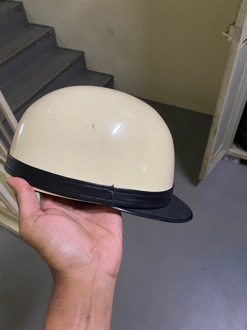 Half helmet vespa, Motorcycles, Motorcycle Accessories on Carousell