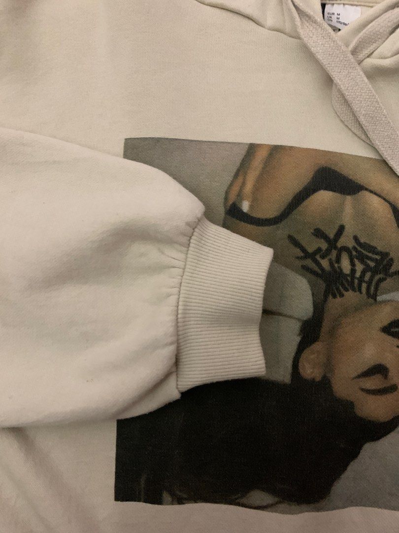 Ariana grande discount crop top hoodie