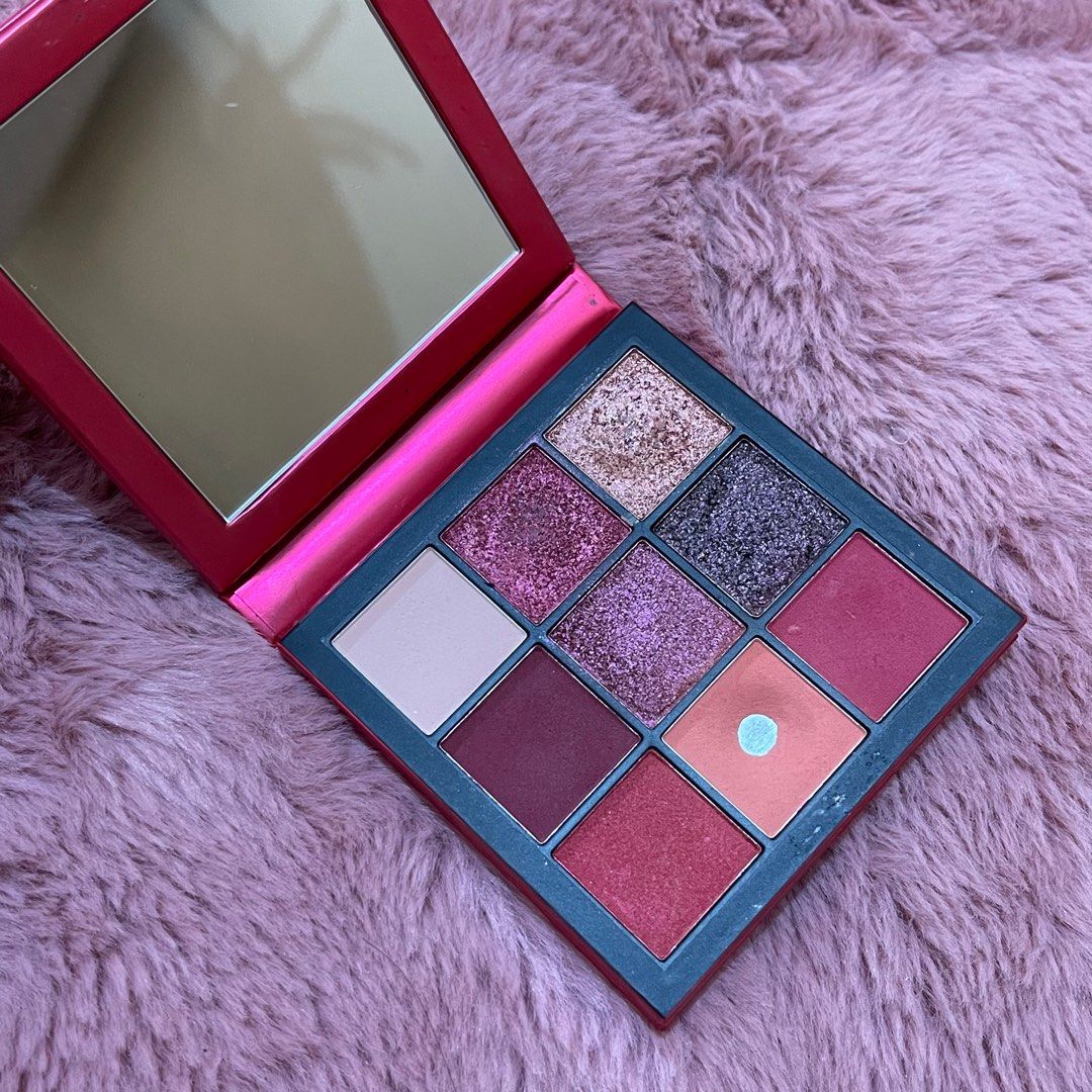 Huda Beauty Ruby Obsession Eyeshadow Palette, Beauty & Personal Care