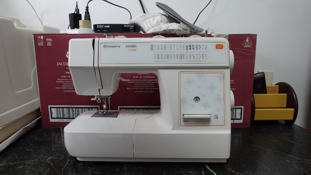 Husqvarna Viking E20 Sewing Machine, TV & Home Appliances, Other Home