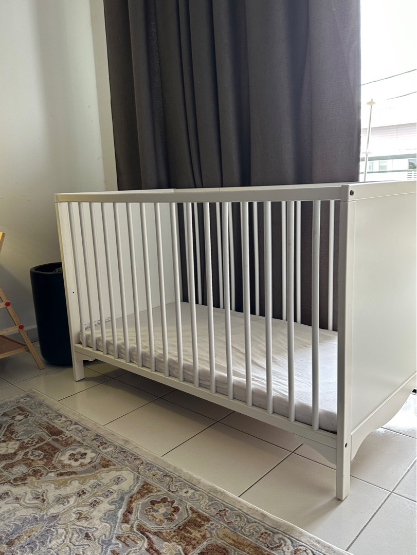 Ikea hotsell solgul cot