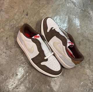 （分類：）位於 。 由 hamletsneakerstore 提交（商品編號 1212328155，圖片 1）。簡介： 。