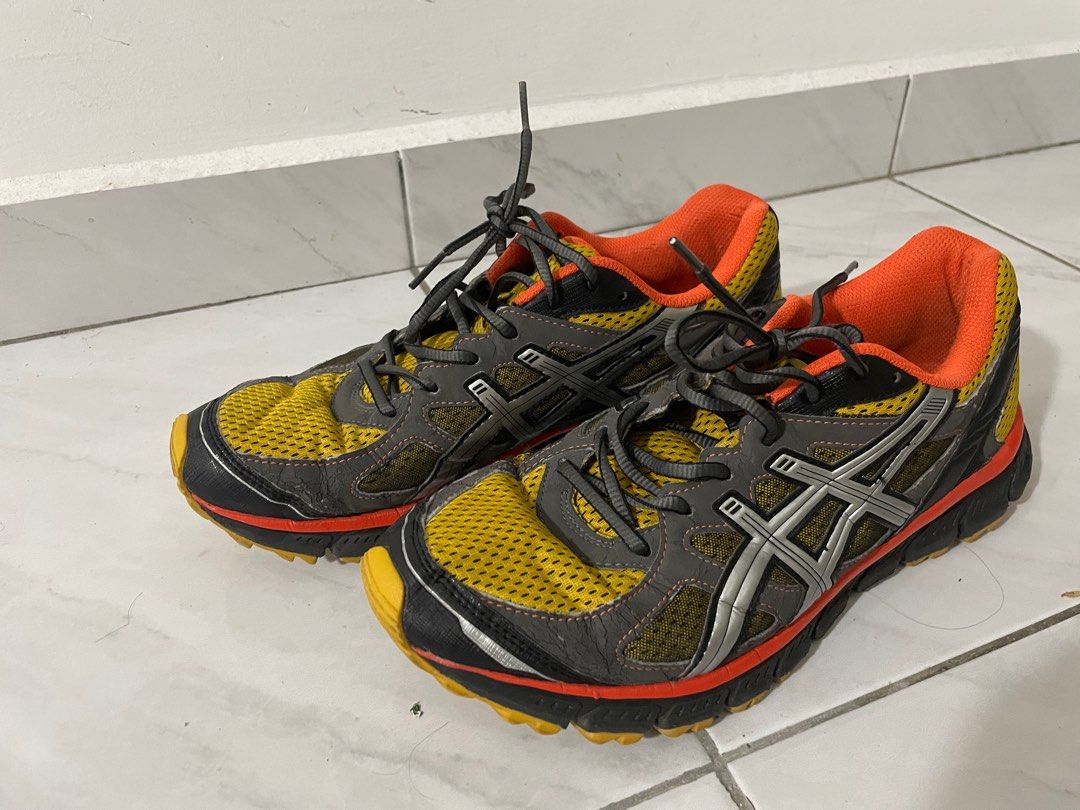 Kasut asics gel running hotsell