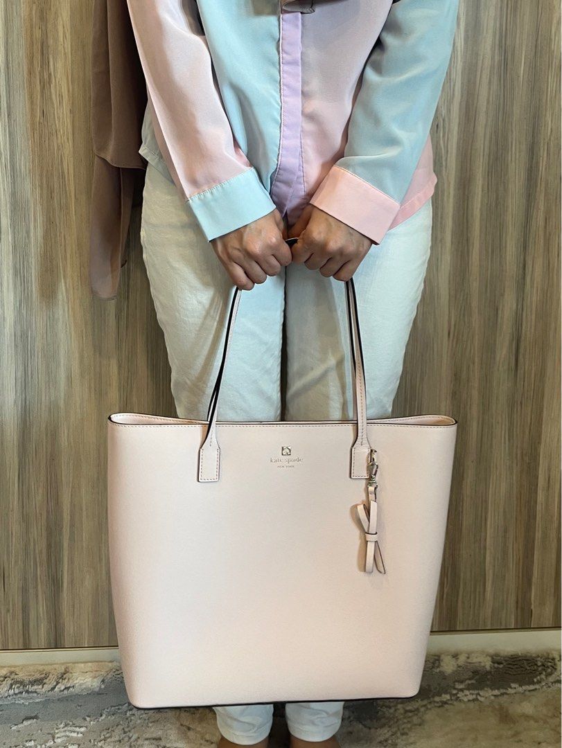 Kate Spade Large Tote Bag in Light Pink, Women's Fashion, Bags & Wallets, Tote  Bags on Carousell