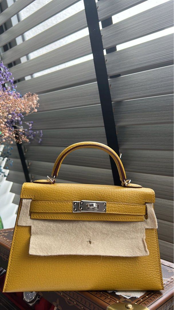 Kelly Verso Mini Chevre Mysore Jaune Ambre / Gold