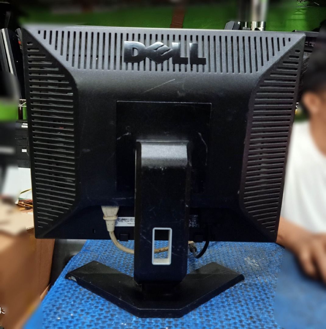 LCD MONITOR (Category: Monitor Screens) located in Quezon City. Submitted by pcwinnerchai (Listing ID 1212307487, Image 2). Description: 📢 Many stock ❗ ➖ LCD monitor ➖ ✅ 17 inch lcd square ✅Brand: Dell 🔖 Retail price: 1,400 👉Mode of payment: ✅ Gcash ✅ Palawan ✅ bank transfer 📍 We do shipping nationwide NO COD ◾️ Ap cargo ◾️ Victory ◾️ lalamove pick-up ◾️ Capex 📍📍📍📍📍📍📍📍 - STORE LOCATION - NO 1 PC WINNER - GILMORE I.T CENTER - GILMORE A