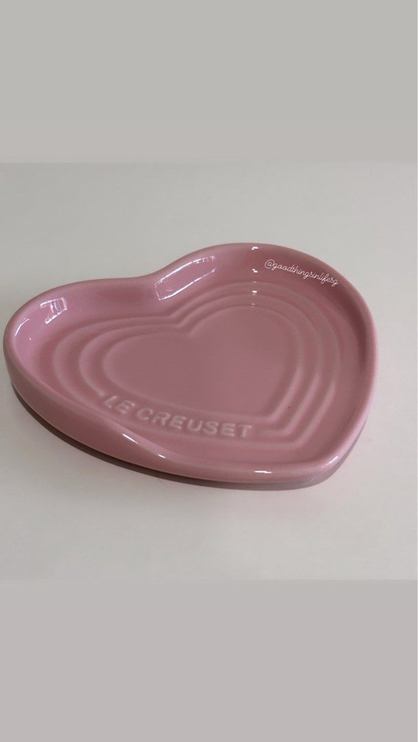 Le Creuset Spoon Rest Heart, Cerise - MyToque