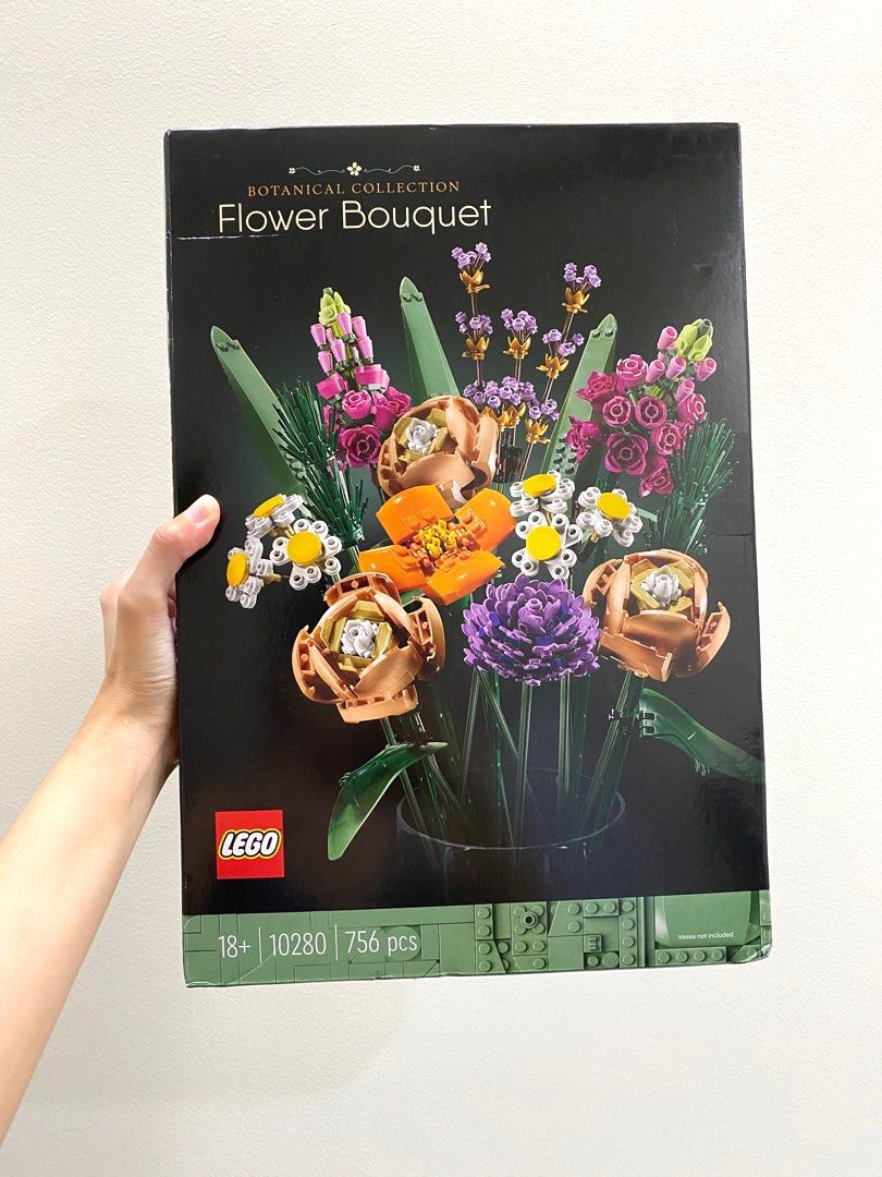 LEGO Creator Expert 10280 Flower Bouquet (756 Pieces), Hobbies & Toys