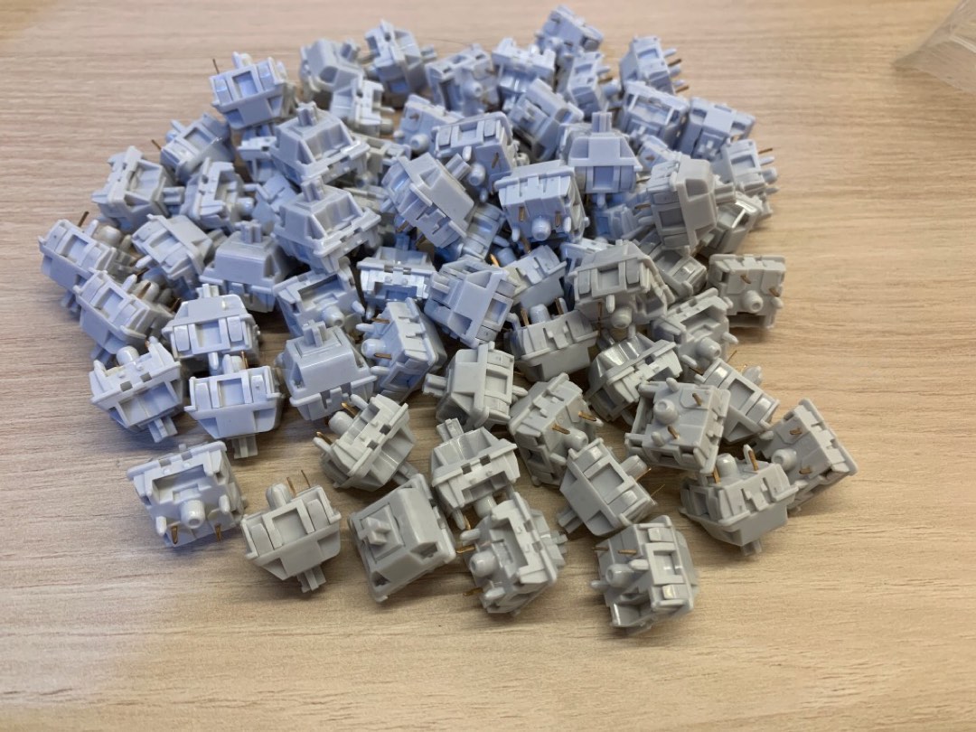 70 Zaku Switch Lubed bolsa supply custom keyboard switches, Computers