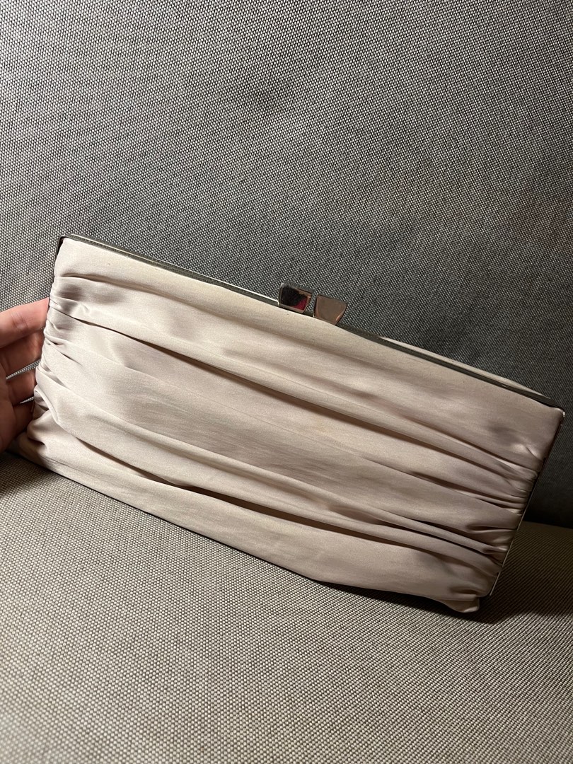 Lulu townsend clutch hotsell