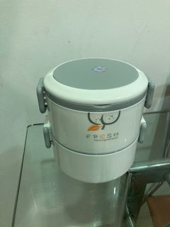 Lunch box