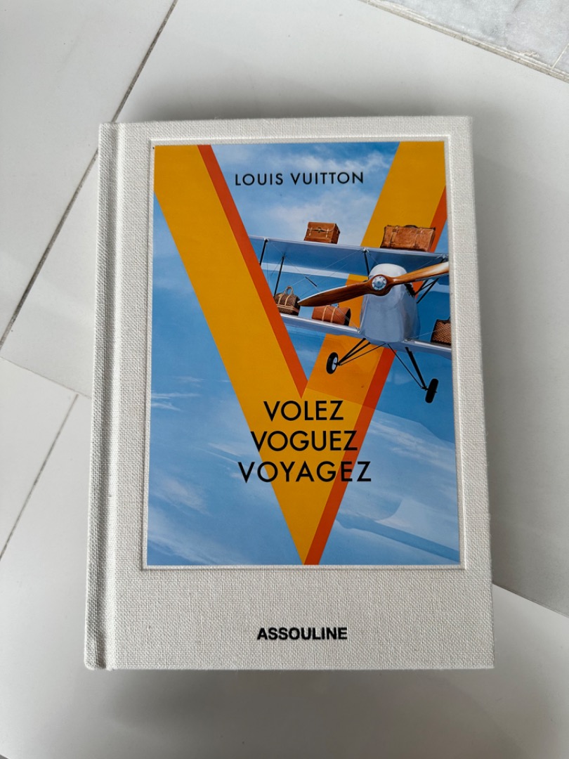 Louis Vuitton l'audaxieux gb book, Hobbies & Toys, Books & Magazines,  Magazines on Carousell