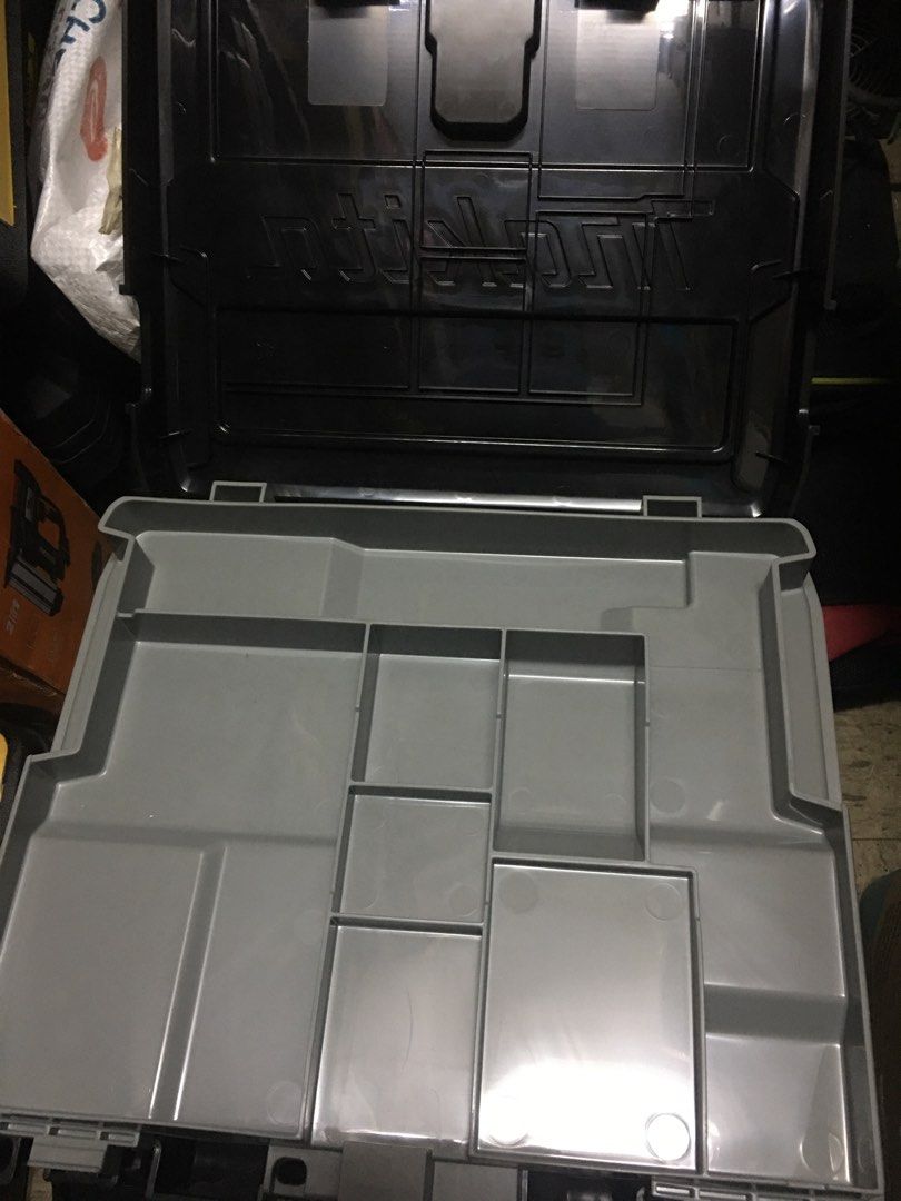 Makita 日本工具箱, 傢俬&家居, 其他, 家居改善及收納用品- Carousell