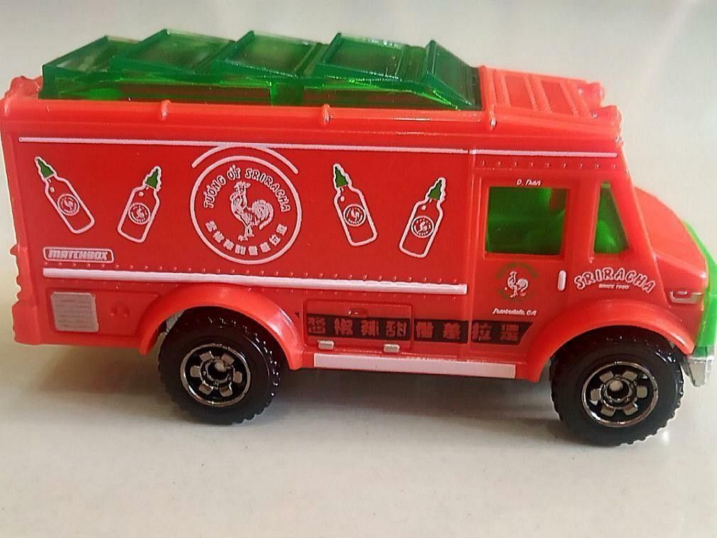 Matchbox 2019 MBX Service Chow Wagon Red Loose, Hobbies & Toys