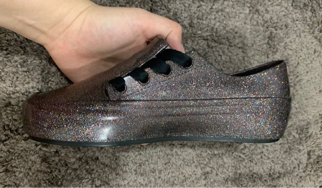 Mel ulitsa sneaker top